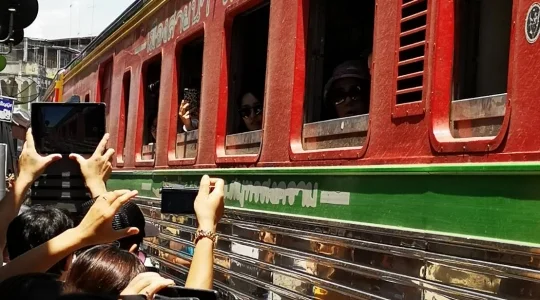 メークロン線路市場